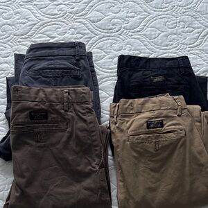 Banana Republic Men's Chinos - Black, Gray, Brown, Tan. Size 30 L32